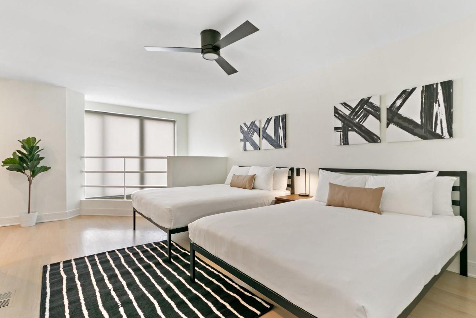 Simply Elegant 1 BR Loft next to Wrigley F Addison Main image 1